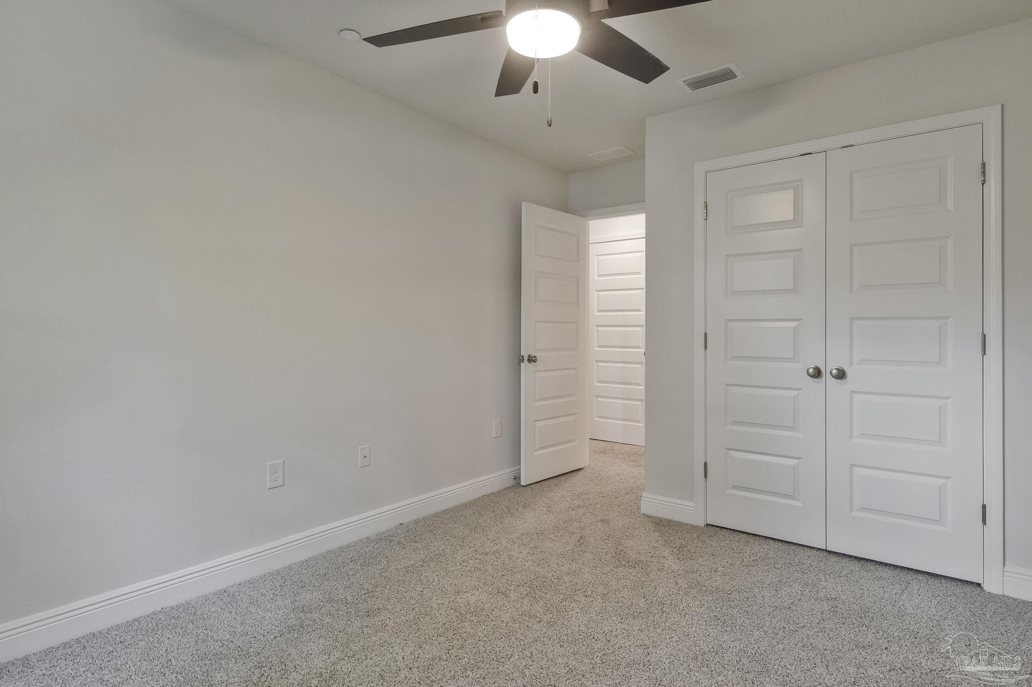 7150 Village Ln