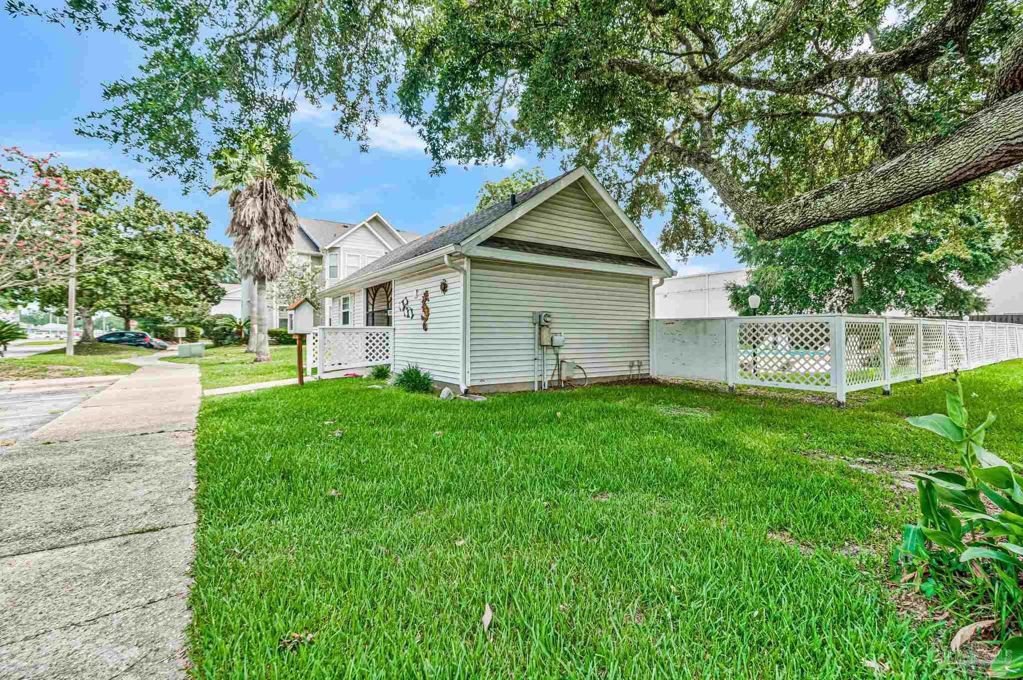 601 E Burgess Rd # F8