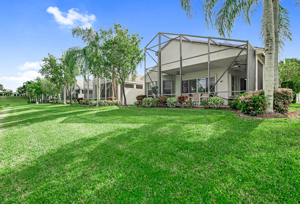 8171 Seahorse Cove Boulevard