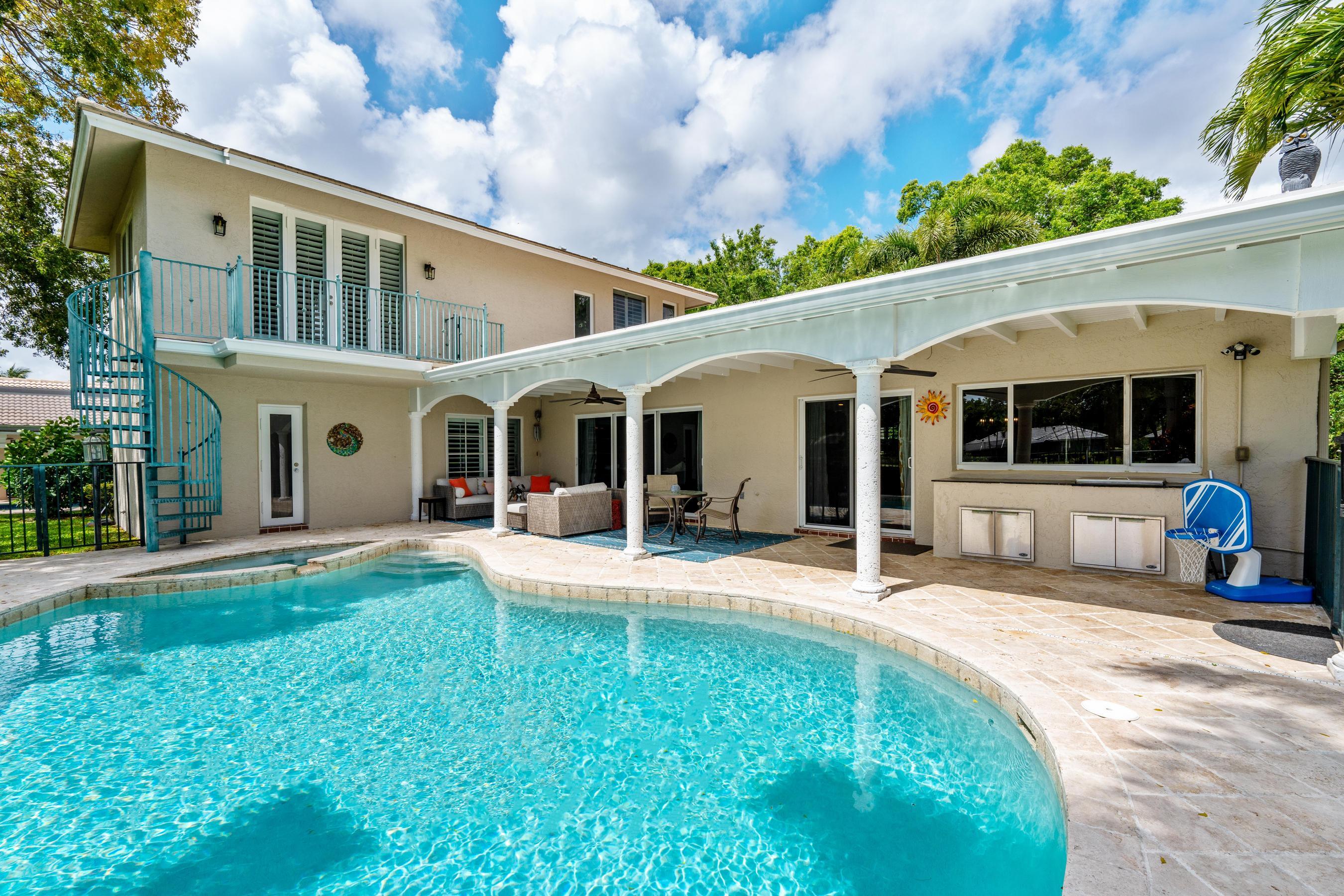 3518 Pine Haven Circle