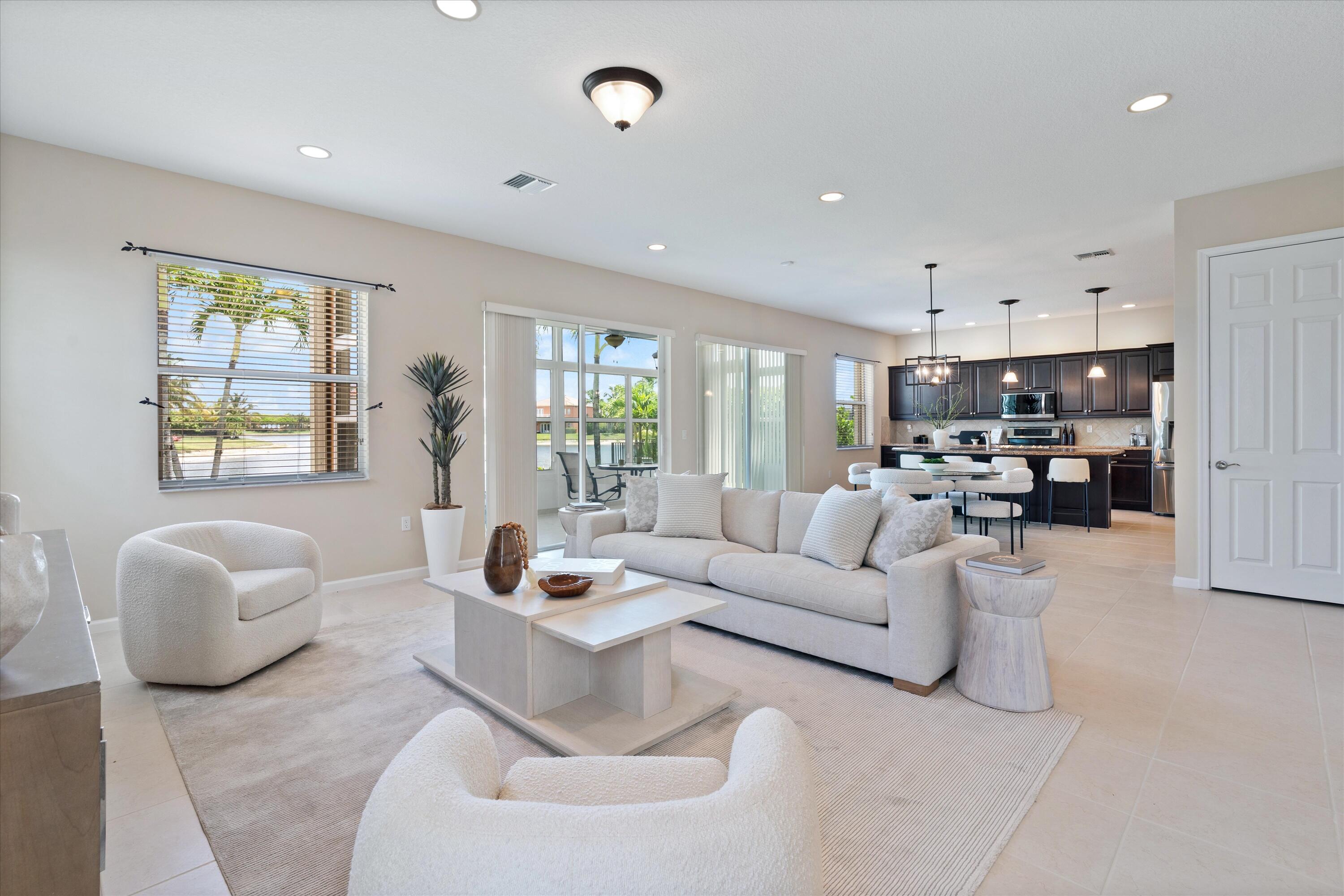 9692 Phipps Lane