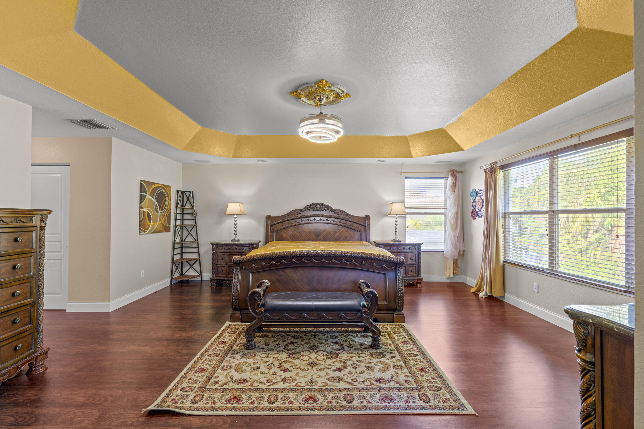 5033 Solar Point Drive