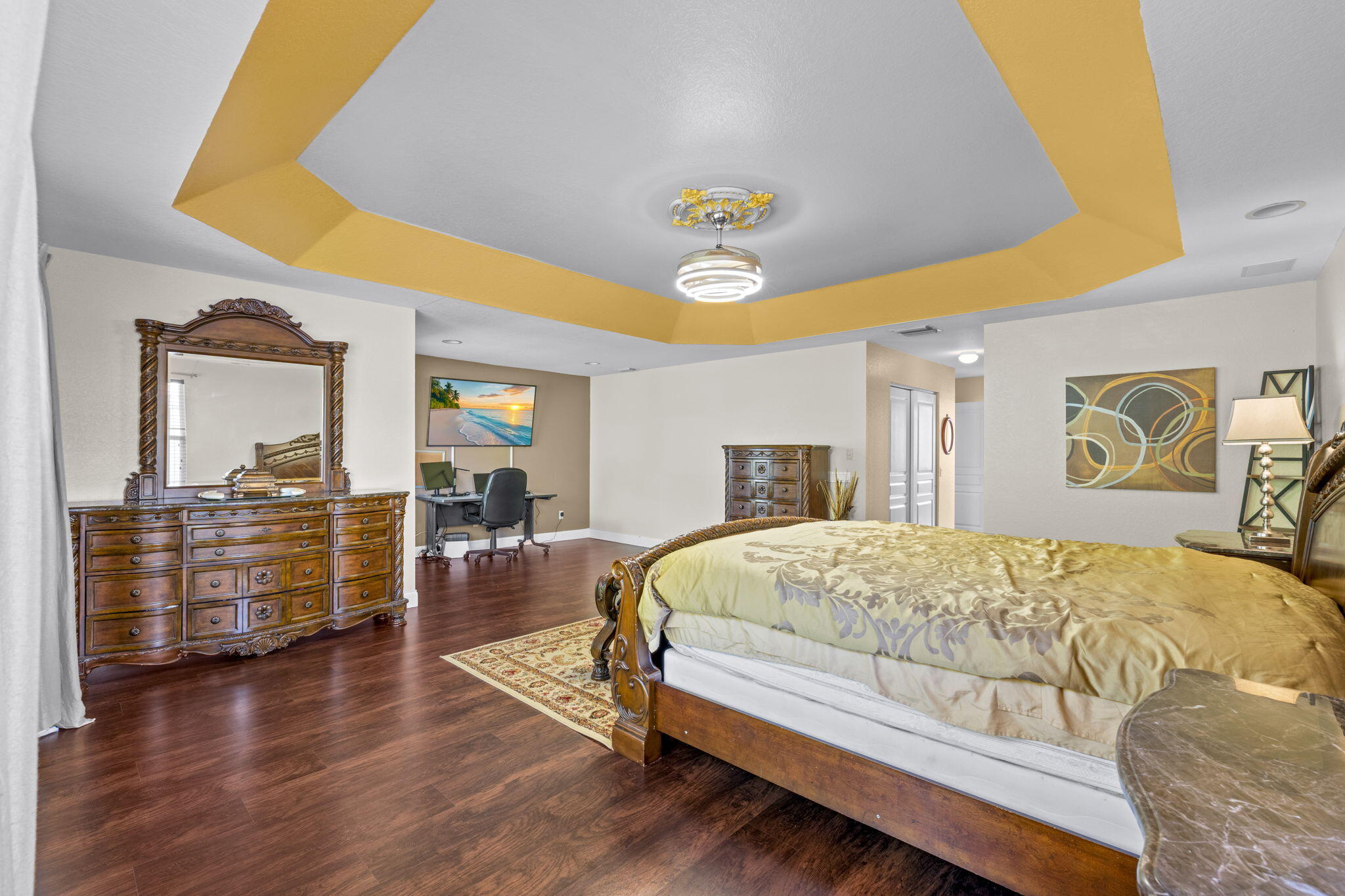 5033 Solar Point Drive