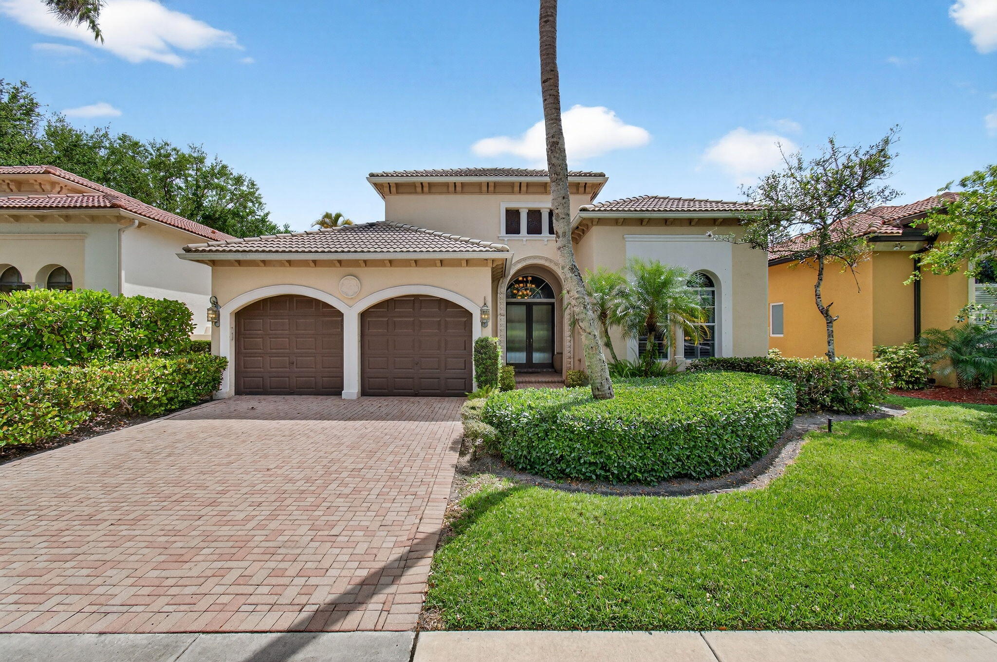 17728 Villa Club Way