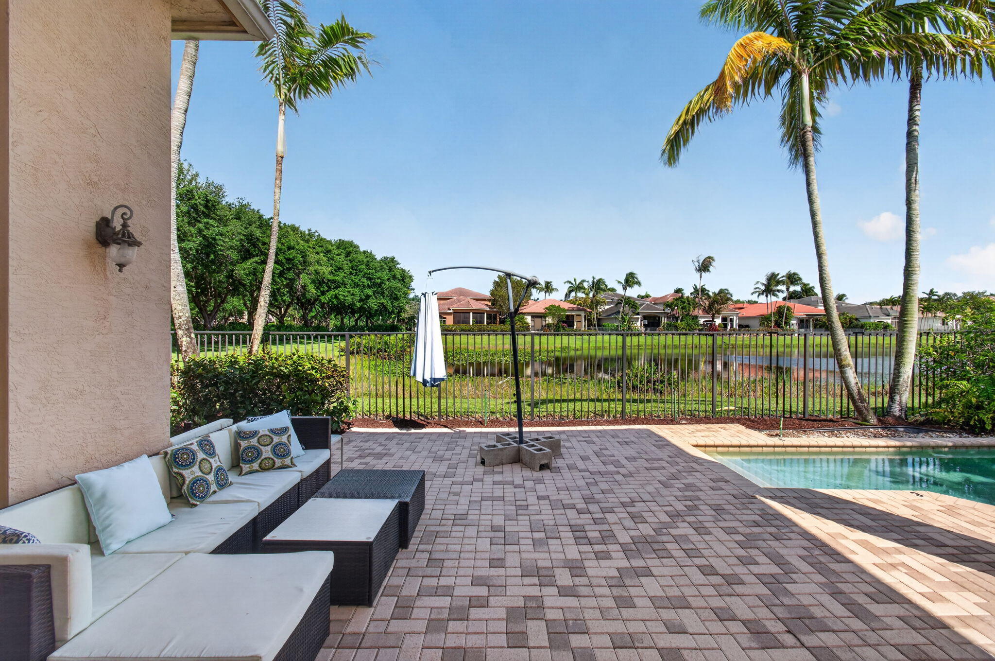 17728 Villa Club Way