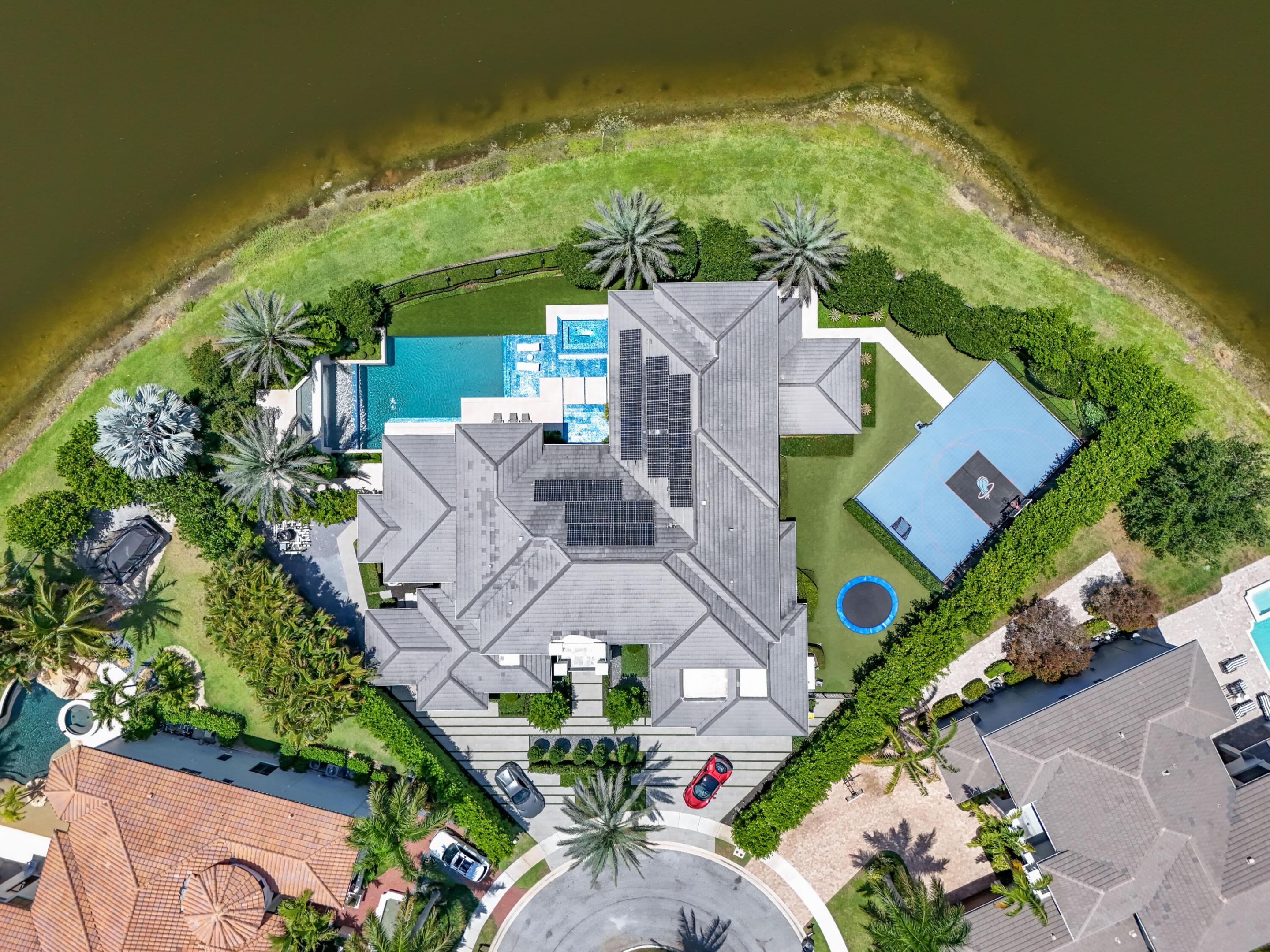 9105 Pintura Way