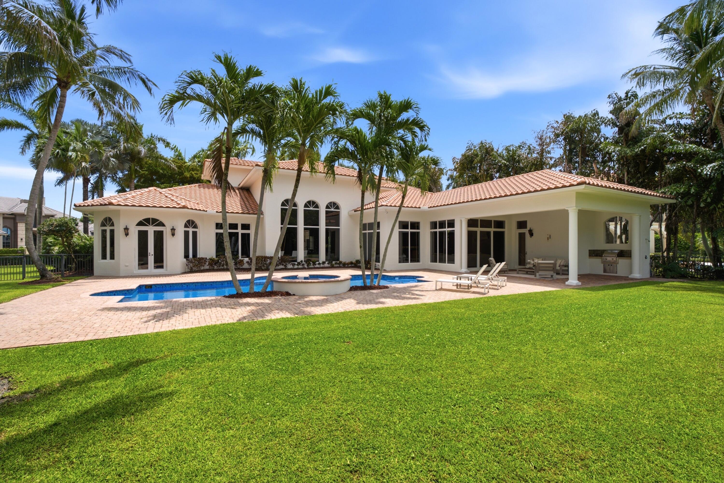 17165 Ave Le Rivage