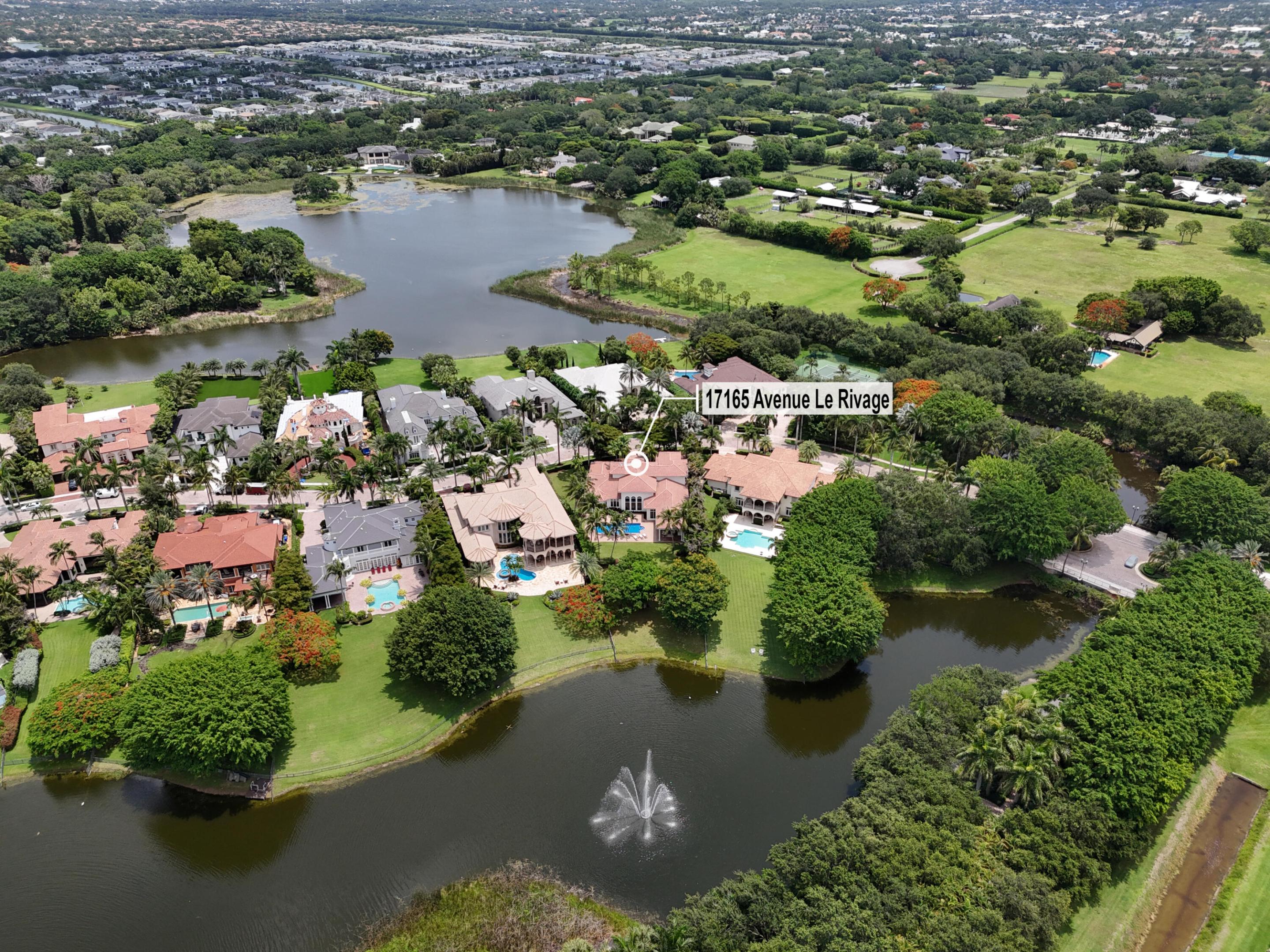 17165 Ave Le Rivage