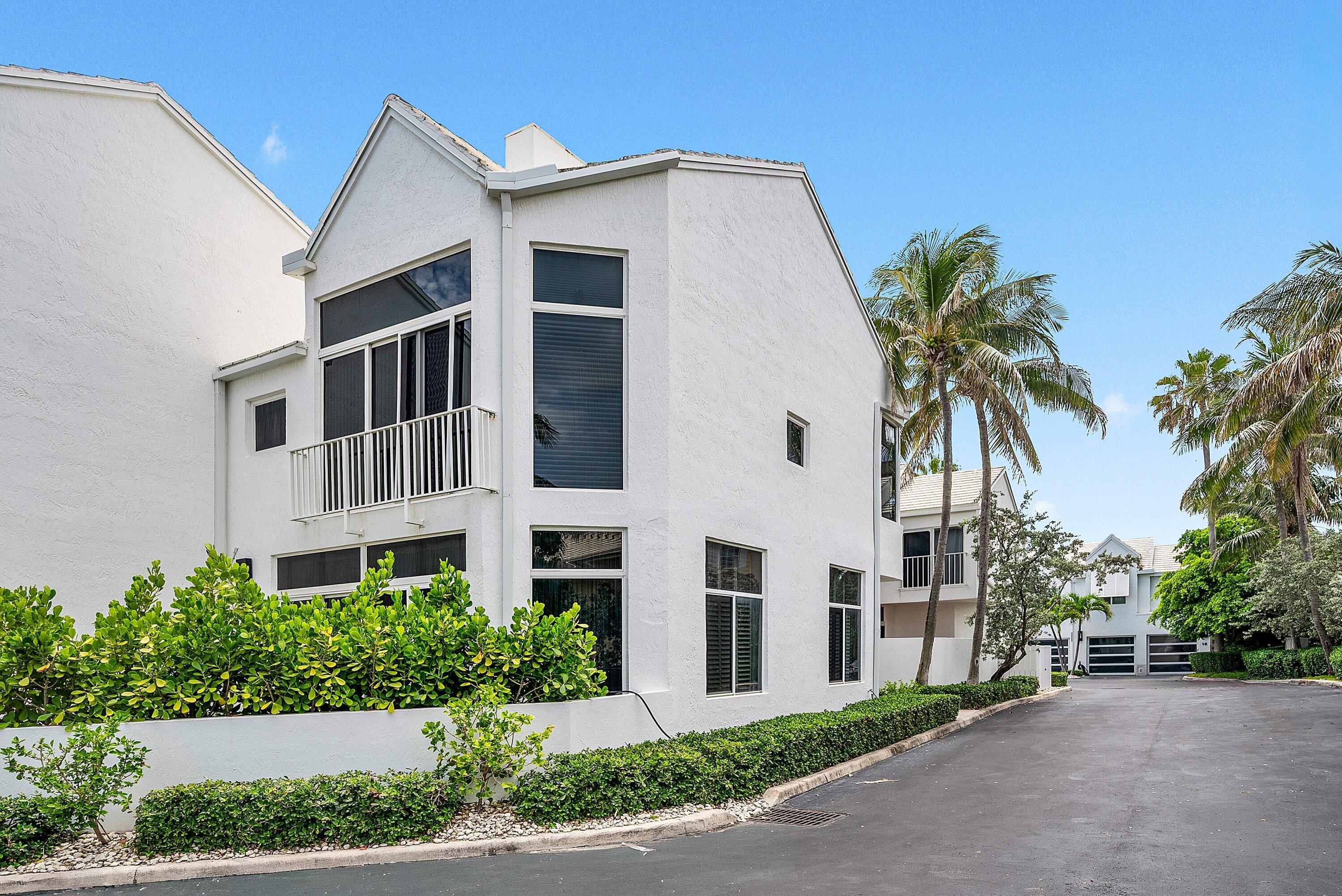 2115 S Ocean Boulevard 14