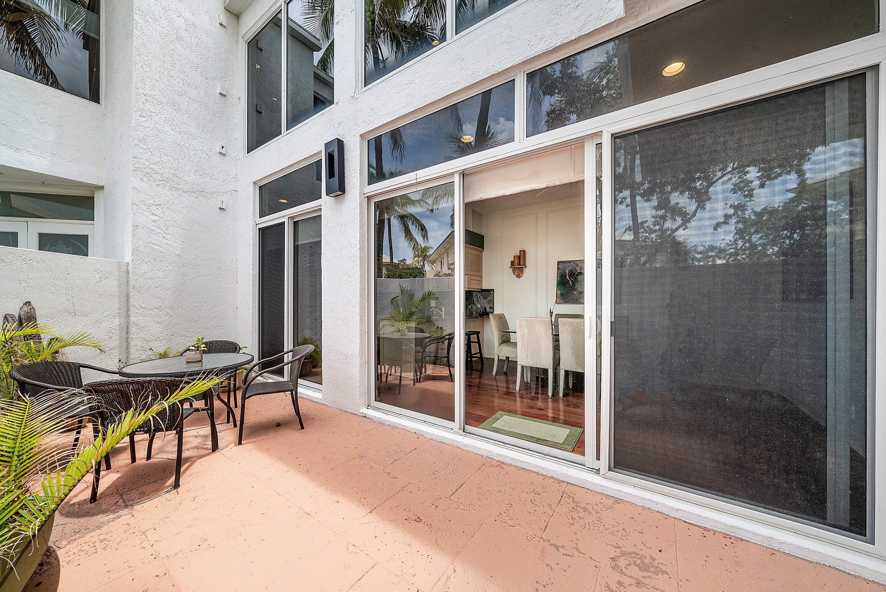 2115 S Ocean Boulevard 14
