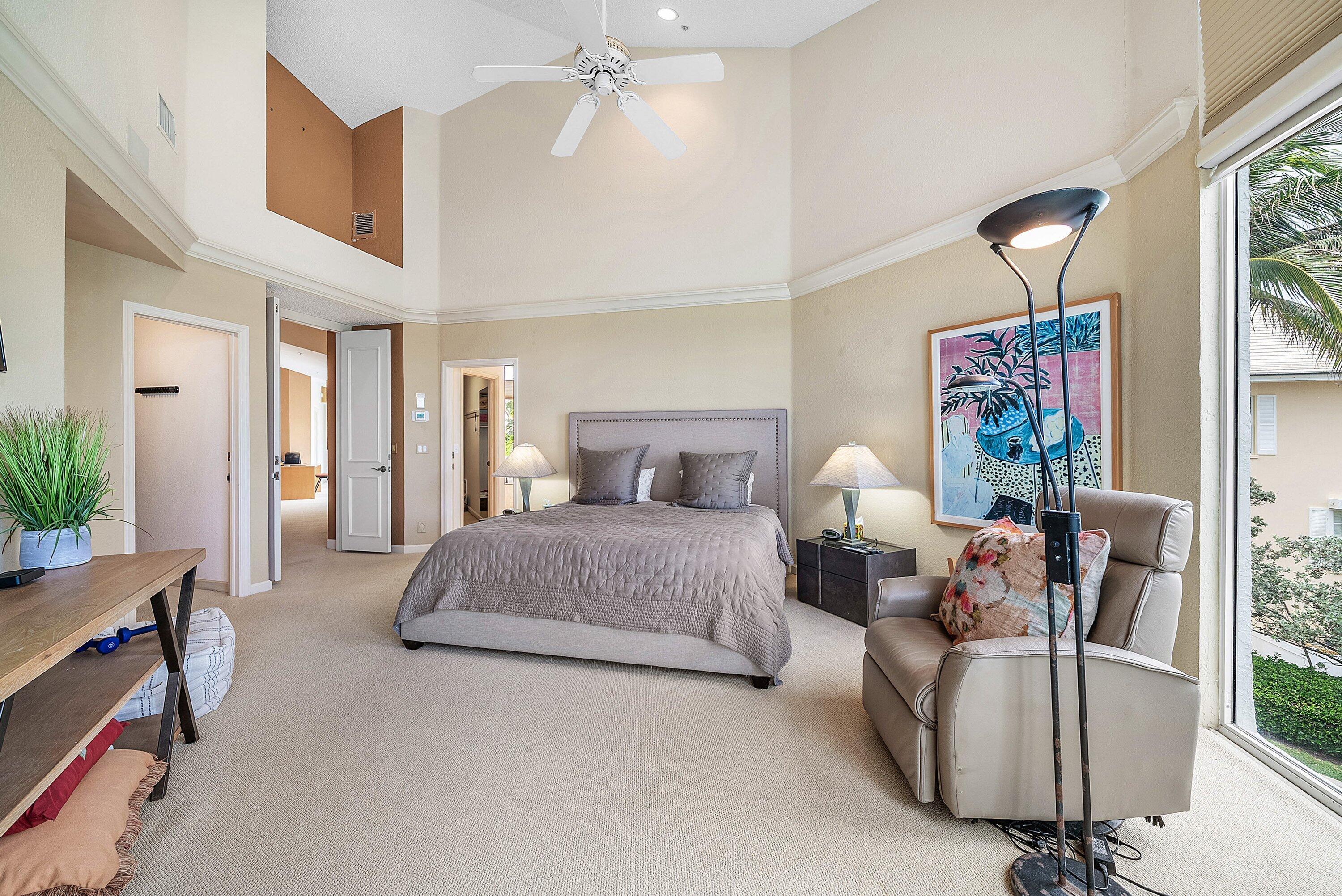2115 S Ocean Boulevard 14