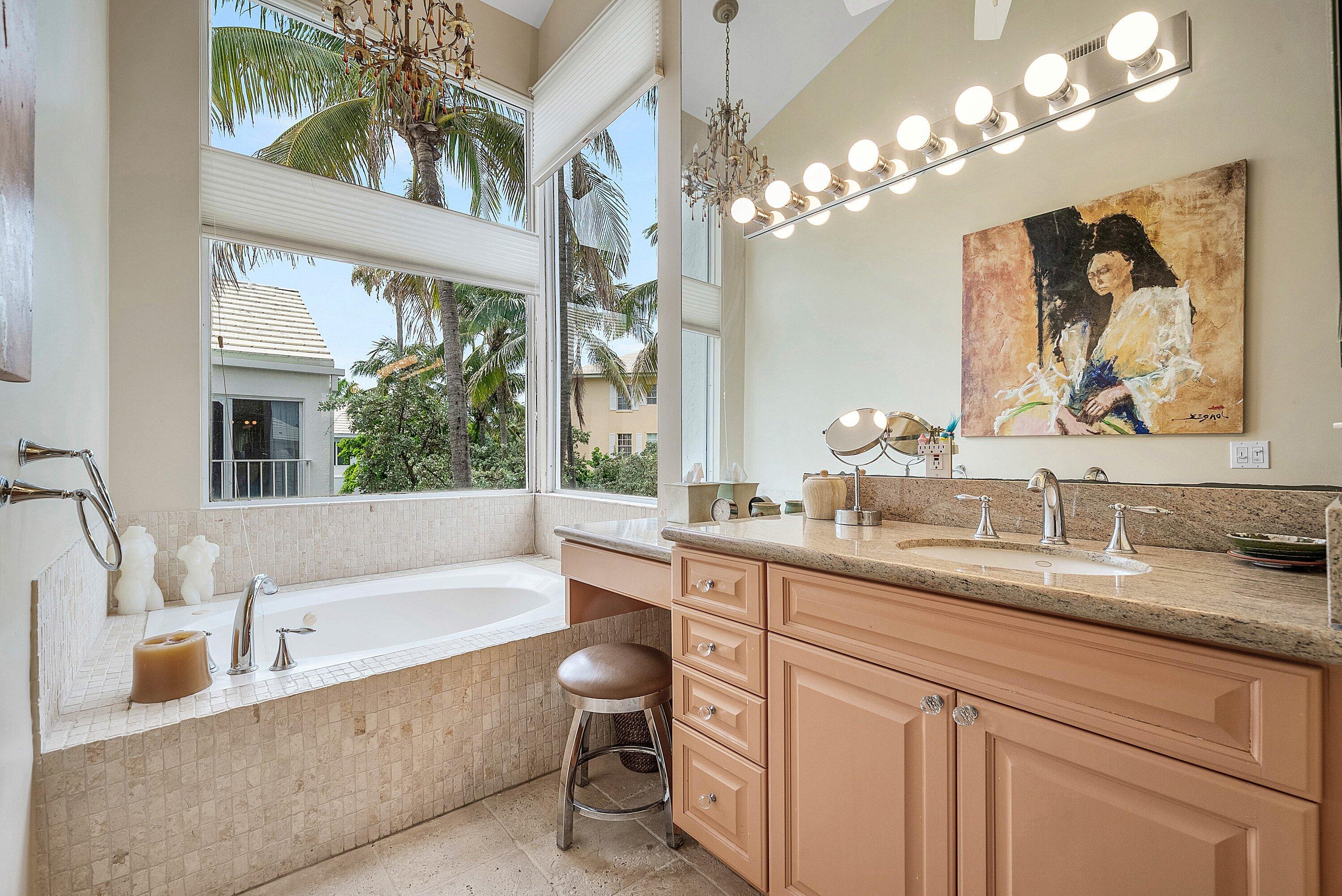 2115 S Ocean Boulevard 14