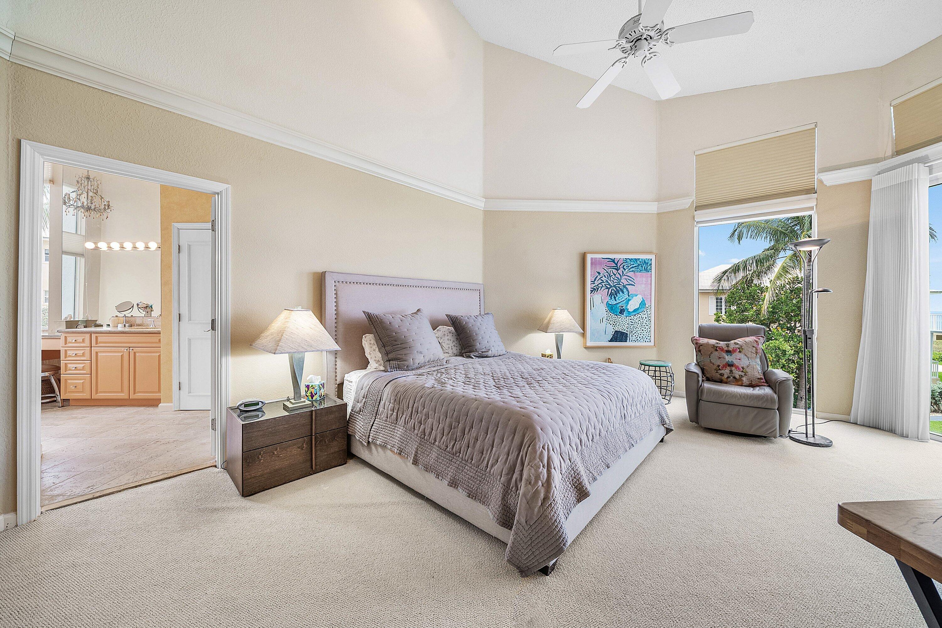 2115 S Ocean Boulevard 14