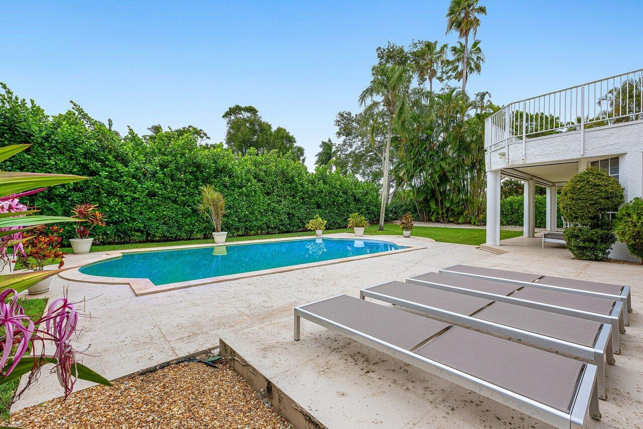 2197 NW 59th Street