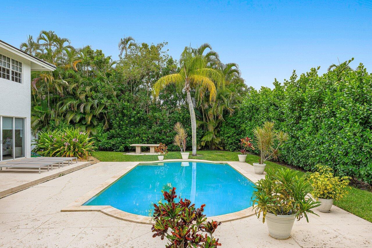 2197 NW 59th Street