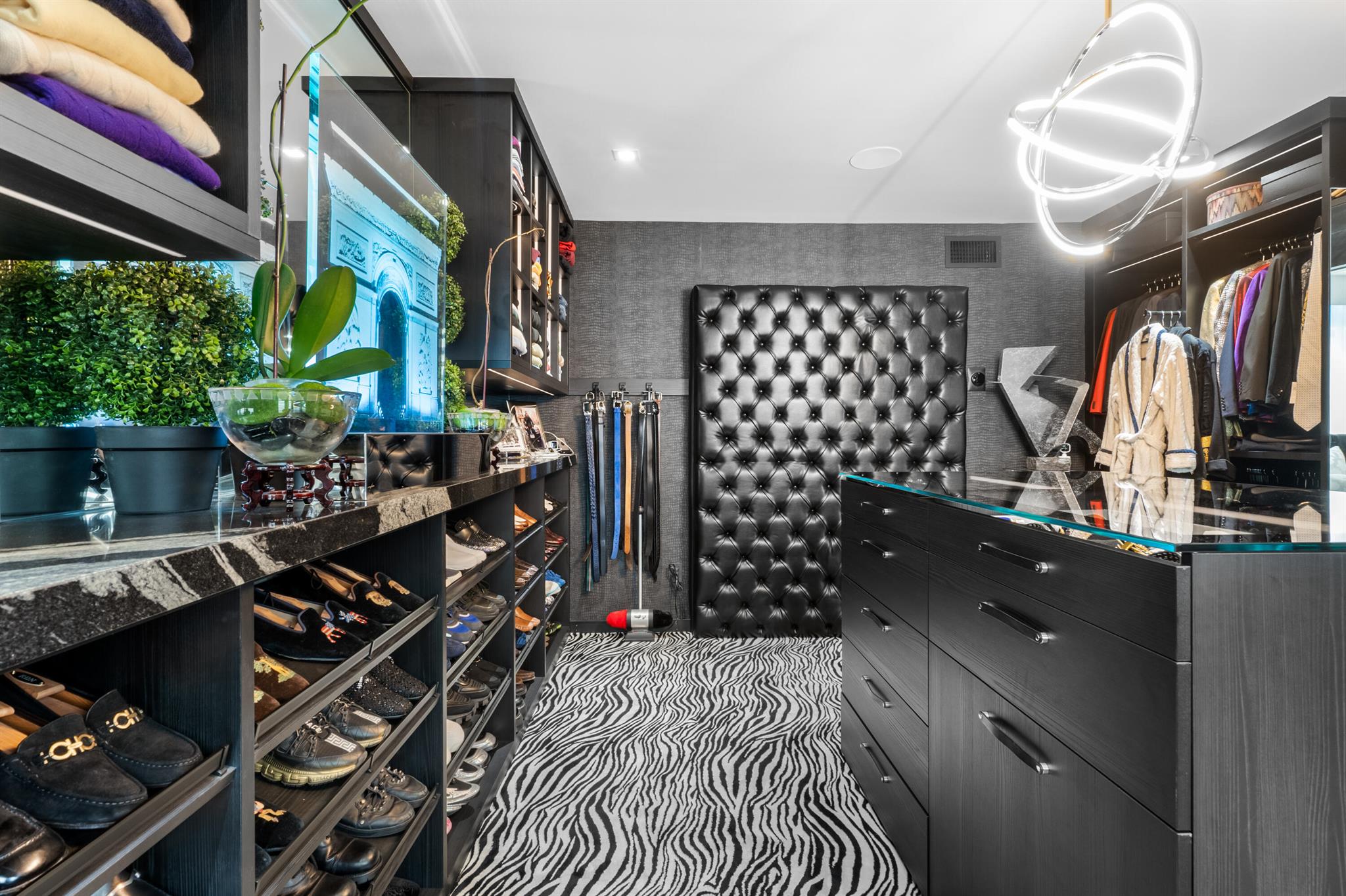 1616 Michigan Avenue 1