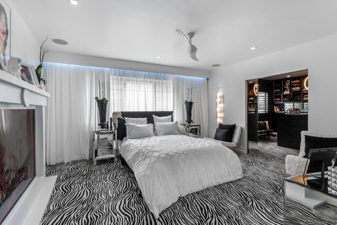 1616 Michigan Avenue 1