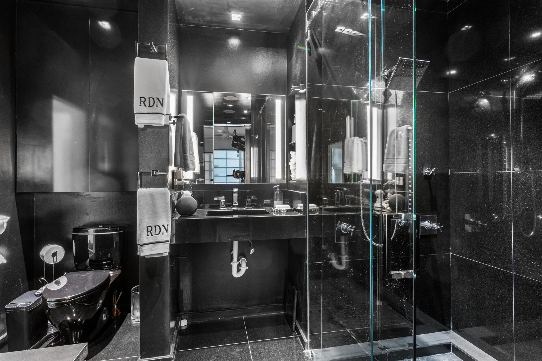 1616 Michigan Avenue 1