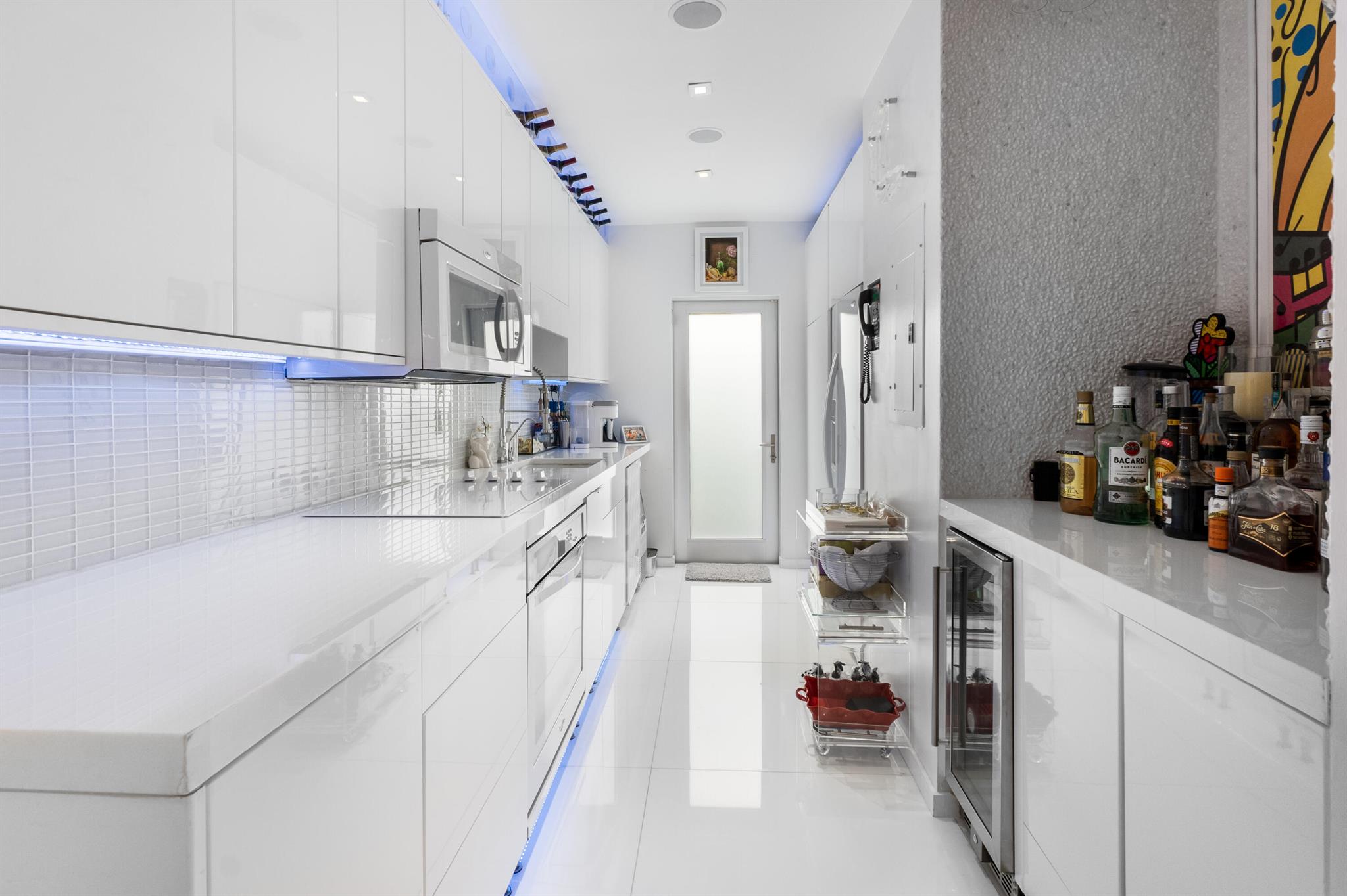 1616 Michigan Avenue 1