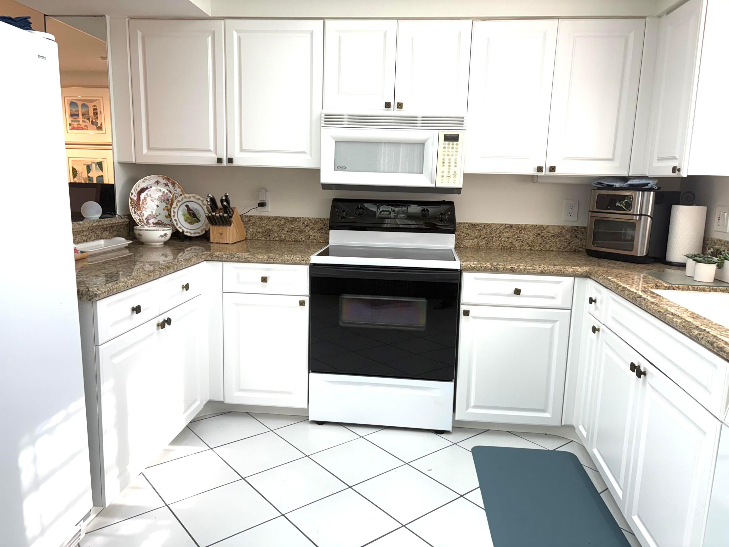 15654 Loch Maree Lane 6402