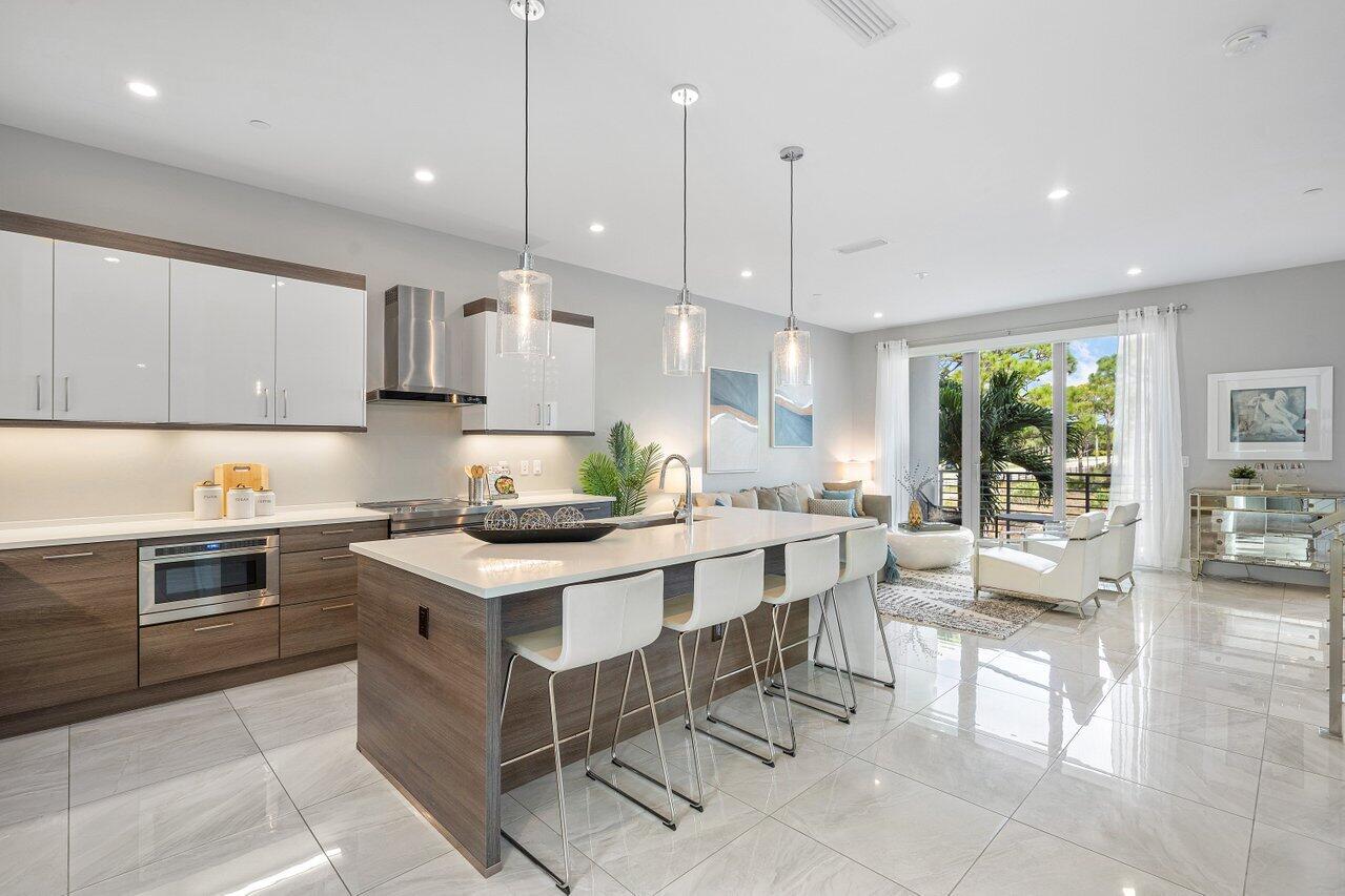 1841 NW 42nd Drive