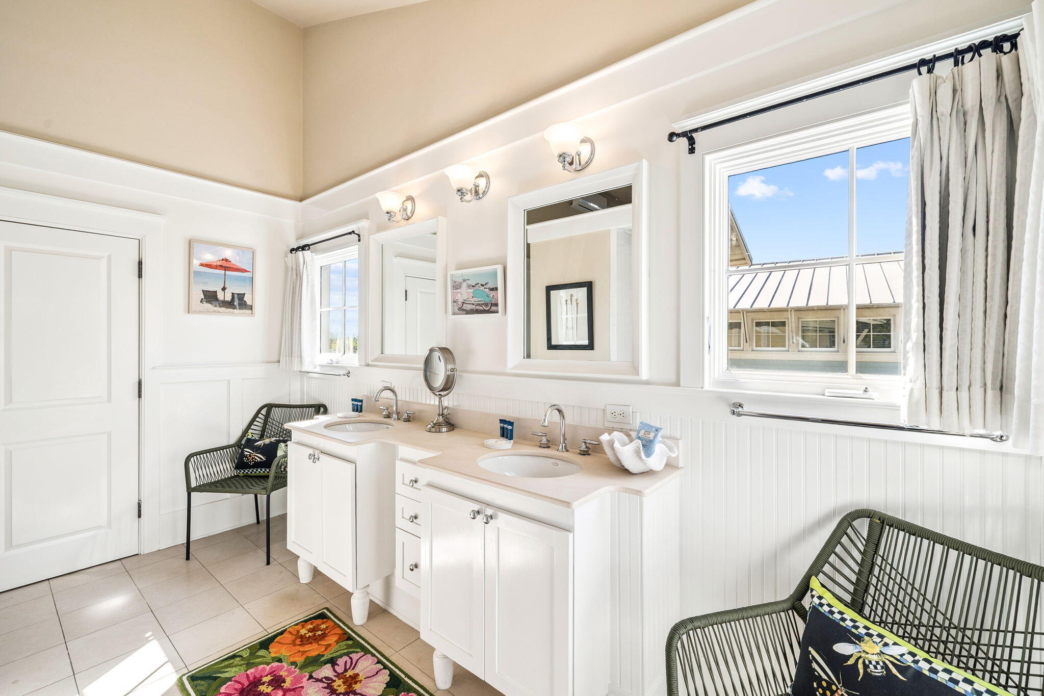 1640 E County Highway 30A, UNIT 302