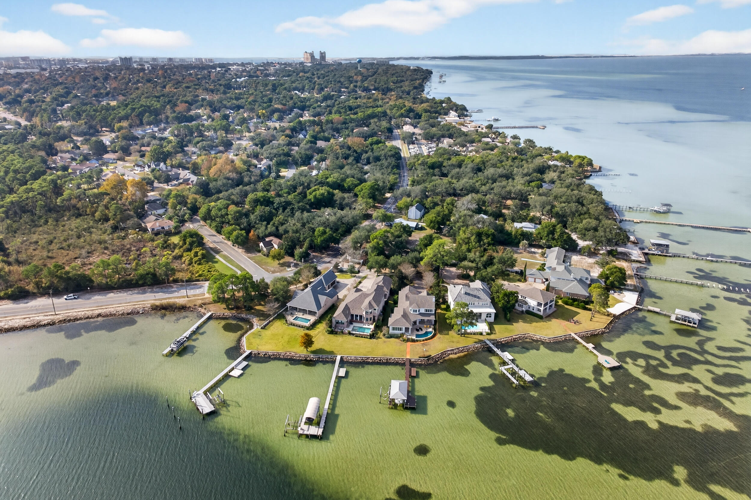 901 Peacocks Point Drive