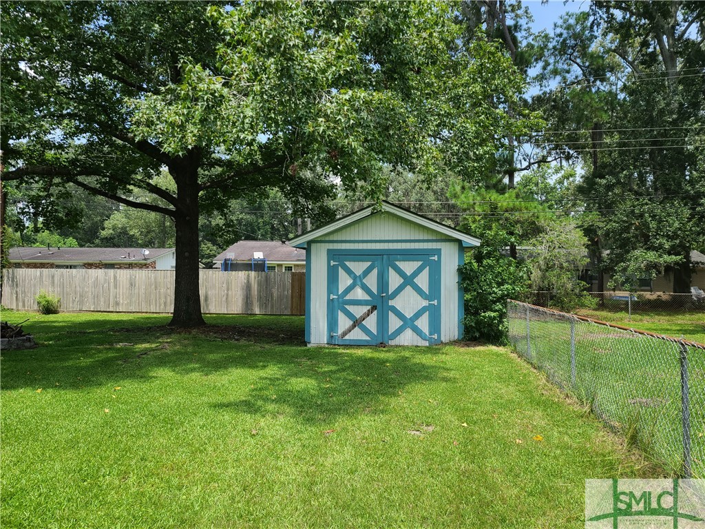 116 Burbank Boulevard