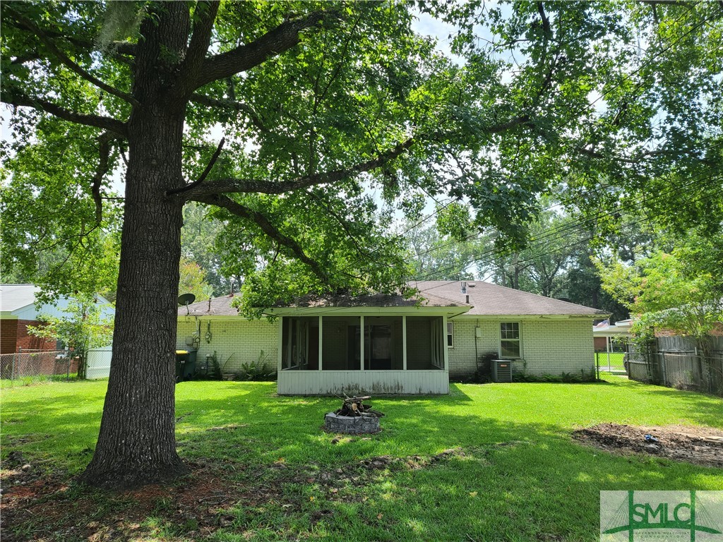 116 Burbank Boulevard