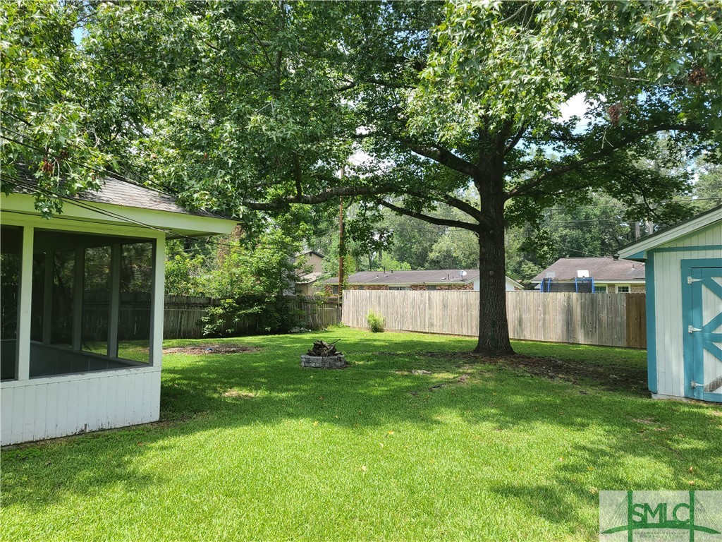 116 Burbank Boulevard