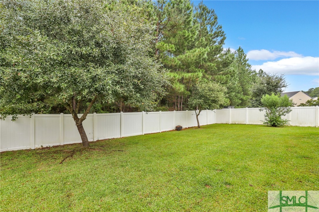 10 Old Bridge Drive