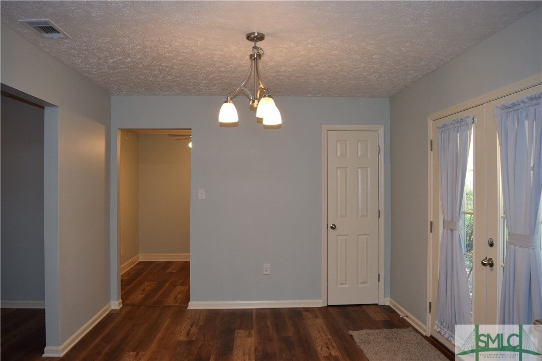 140 Greene Drive