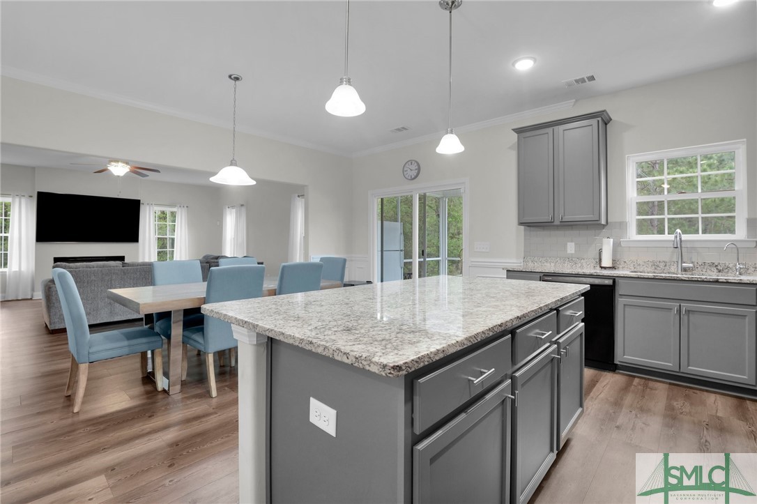 119 Cockle Shell Road
