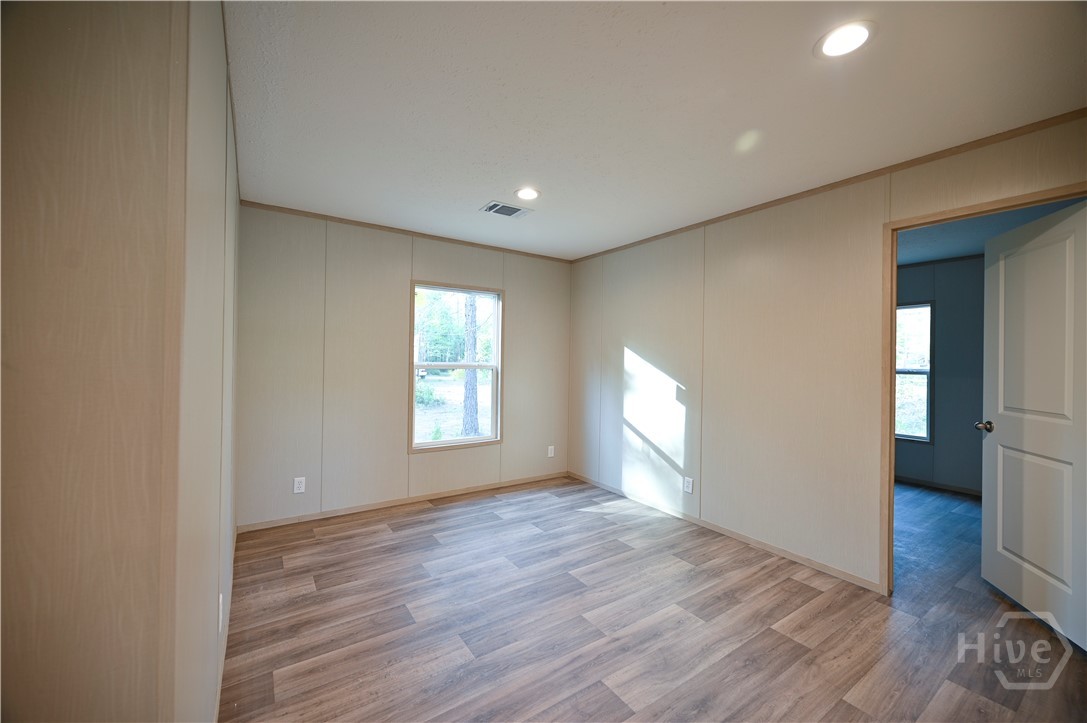2760 17 Highway