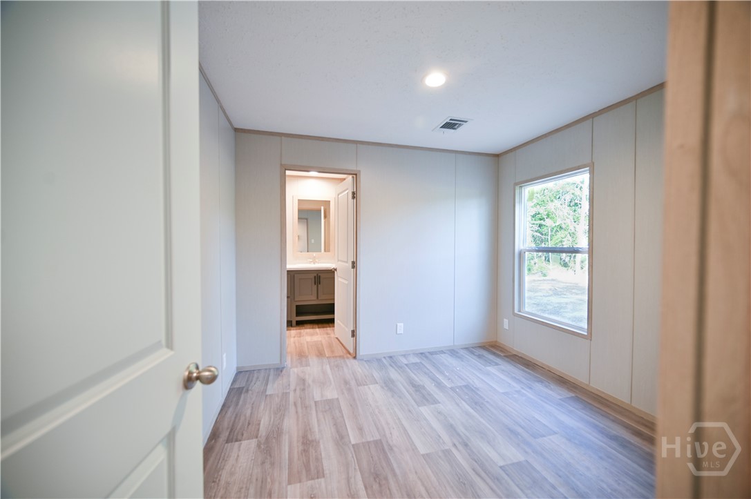 2760 17 Highway