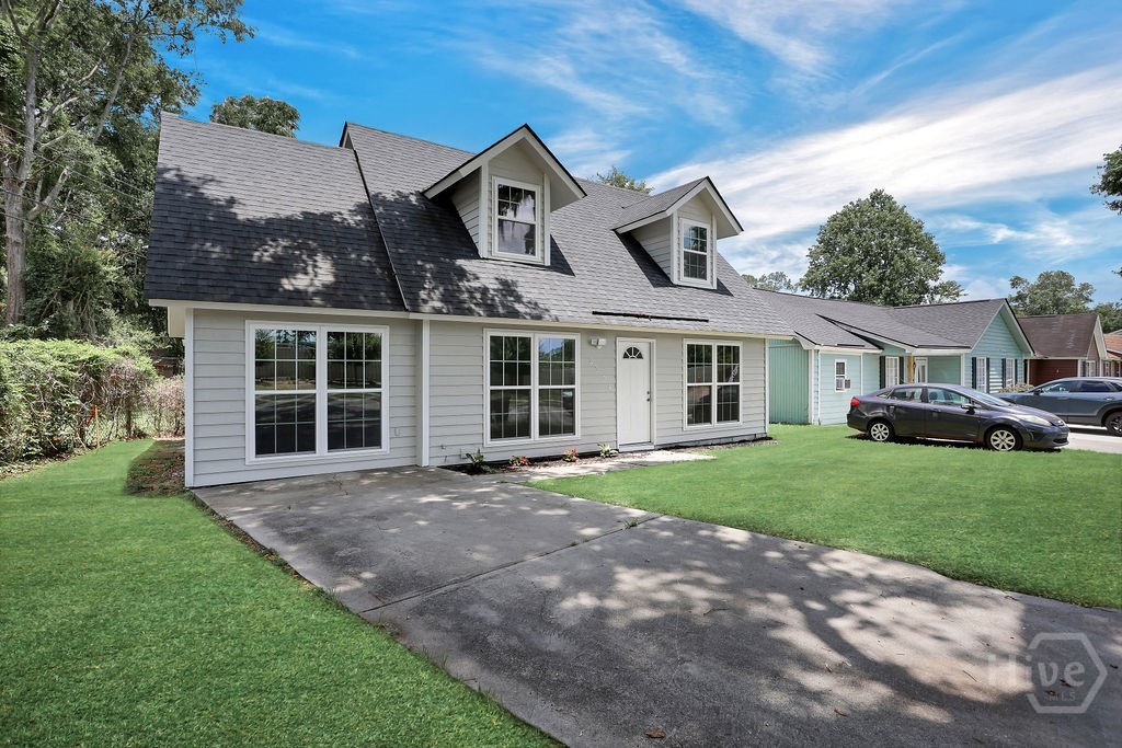2204 Beaumont Drive