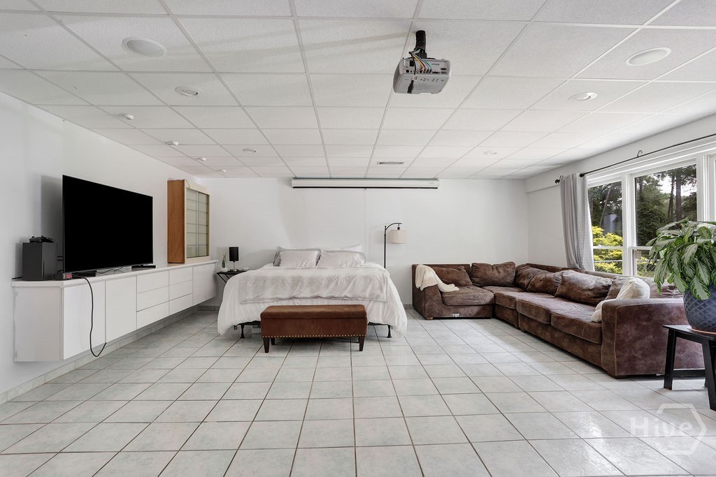 517 Pleasant Point Road