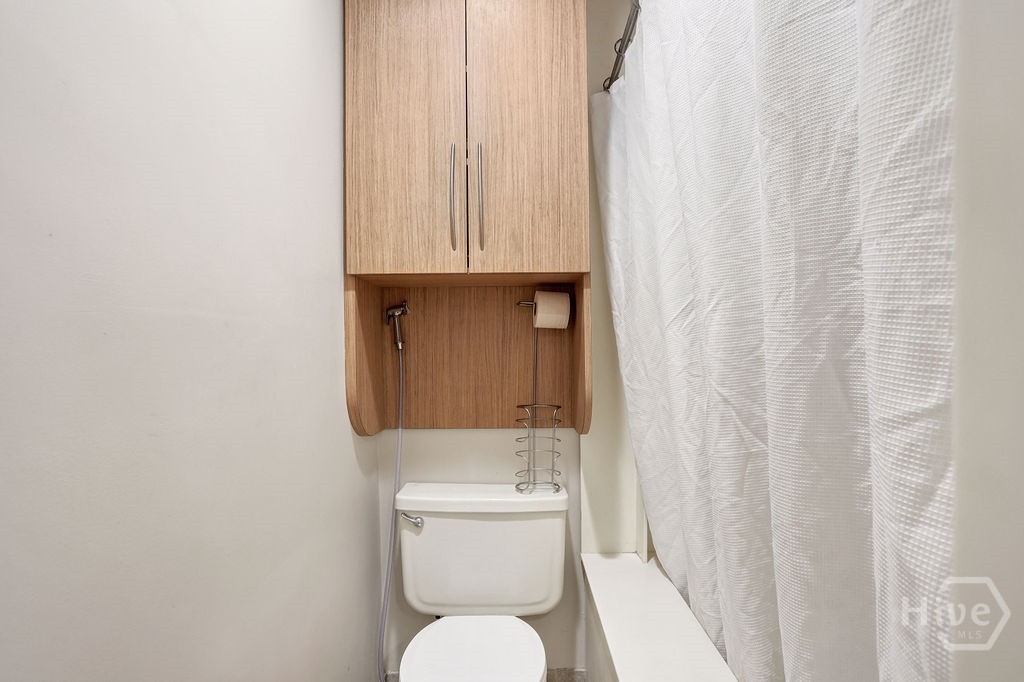 517 Pleasant Point Road