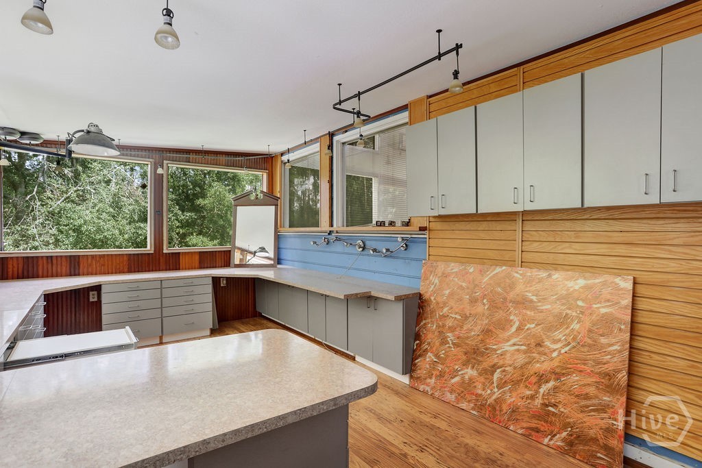 517 Pleasant Point Road