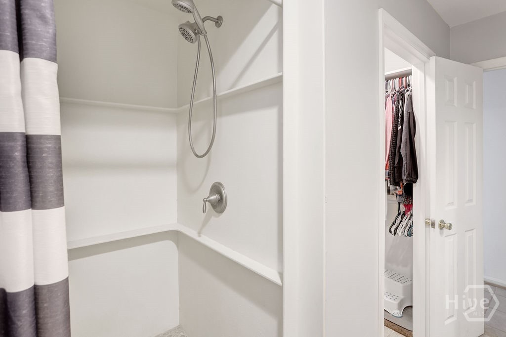 517 Pleasant Point Road