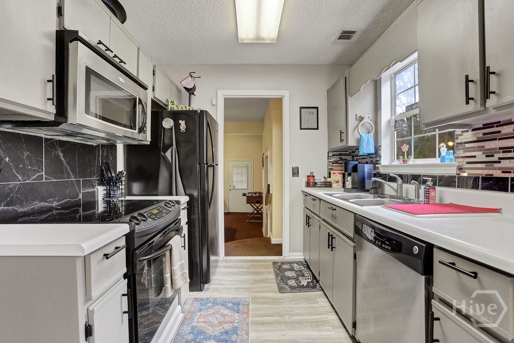 173 Little River Drive