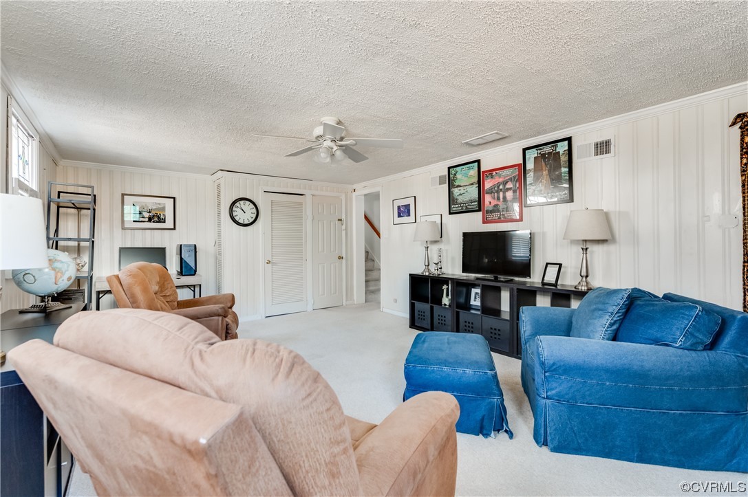 8807 Overhill Rd