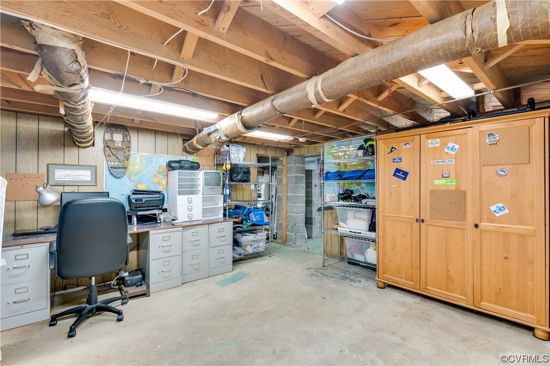 8807 Overhill Rd