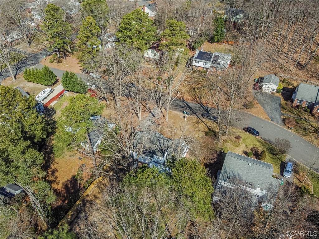 8807 Overhill Rd