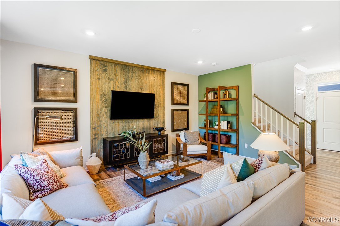 6645 Cassia Loop