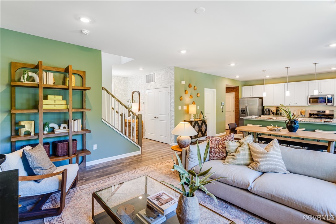 6645 Cassia Loop