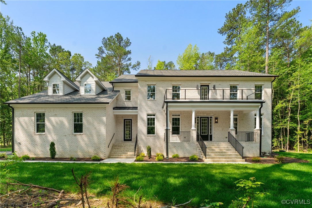 445 River Notch Rd