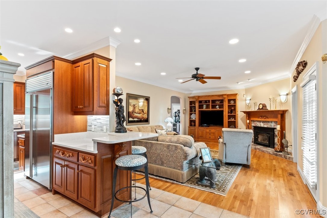 11216 Woodstock Heights Dr