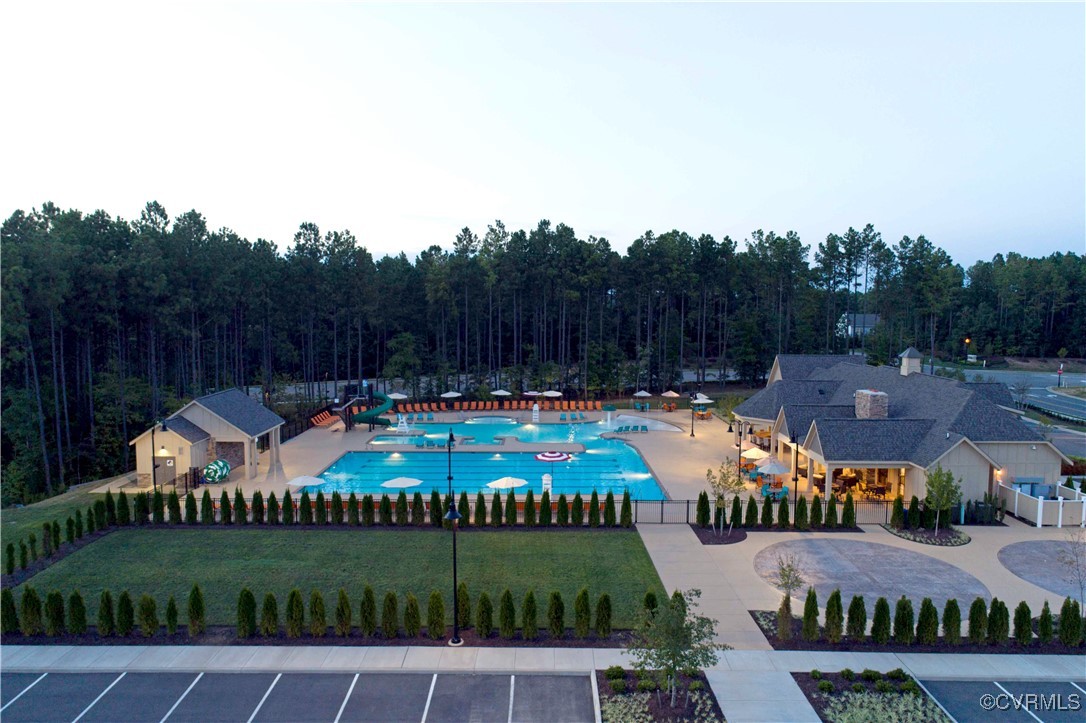 8625 Centerline Dr