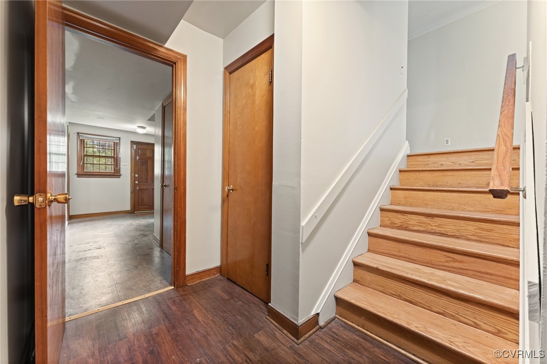 2503 Brook Rd